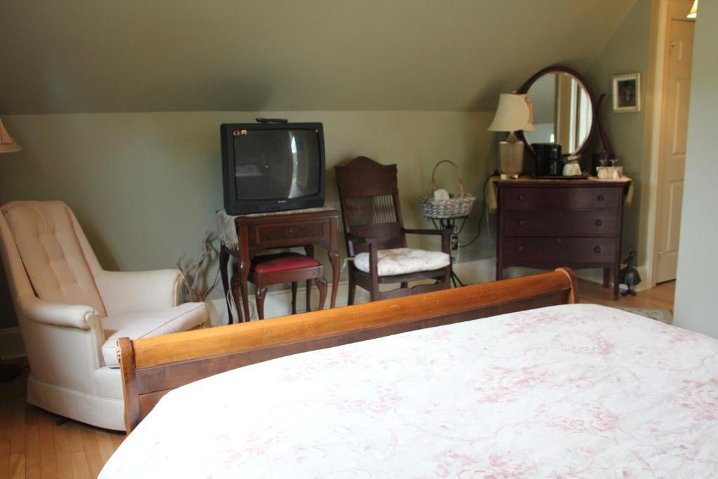 Baddeck Inlet Lynwood Inn חדר תמונה
